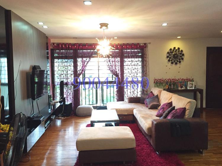 Rivervale Crescent thumbnail photo